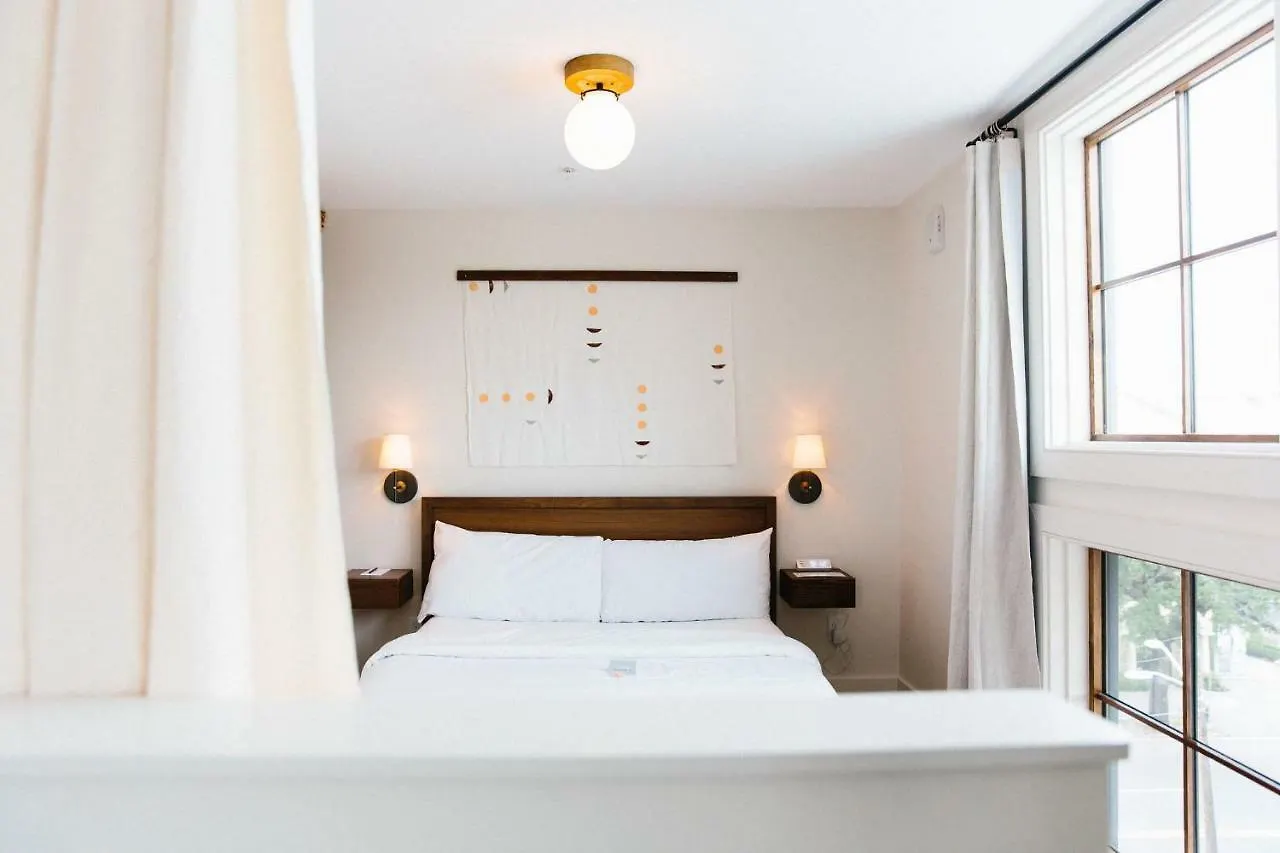 Windrose Apartment Hotel Savannah