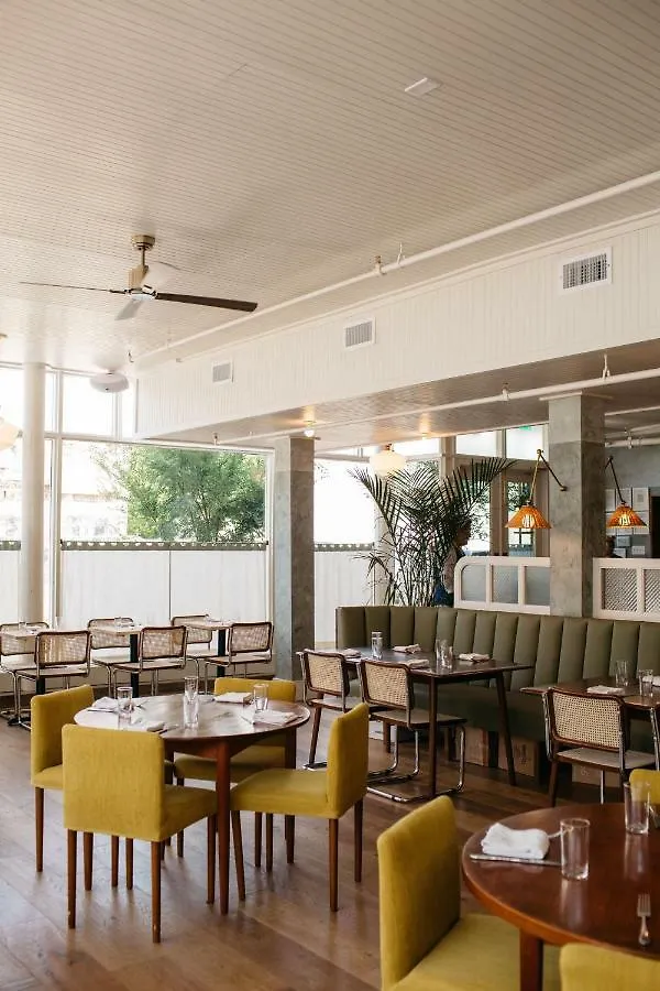 Windrose Apartment Hotel Savannah